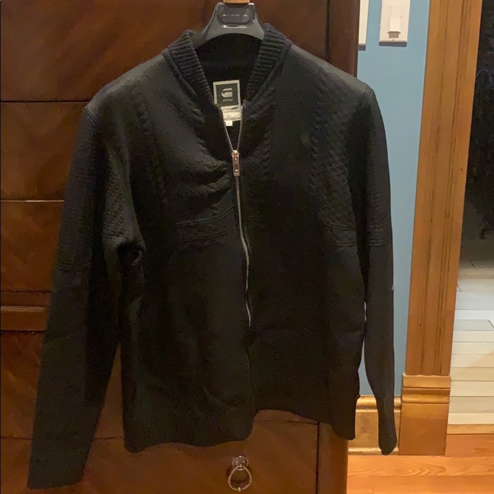 NEVER WORN! G-star Raw sweater jacket. Black